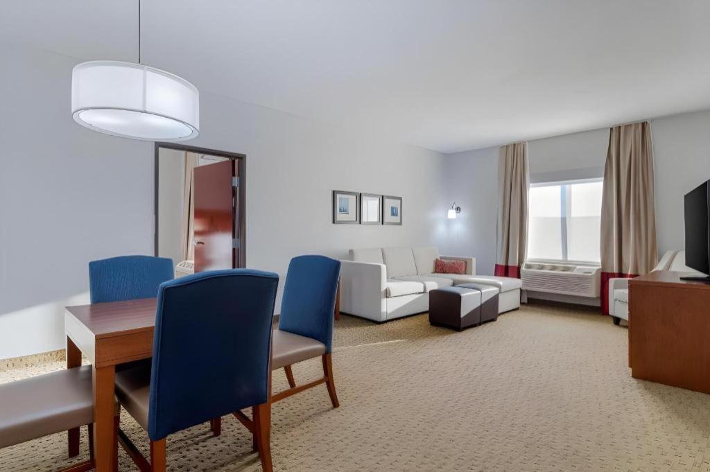 Comfort Suites La Porte Luaran gambar