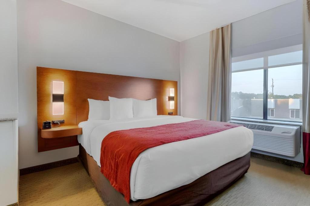 Comfort Suites La Porte Luaran gambar