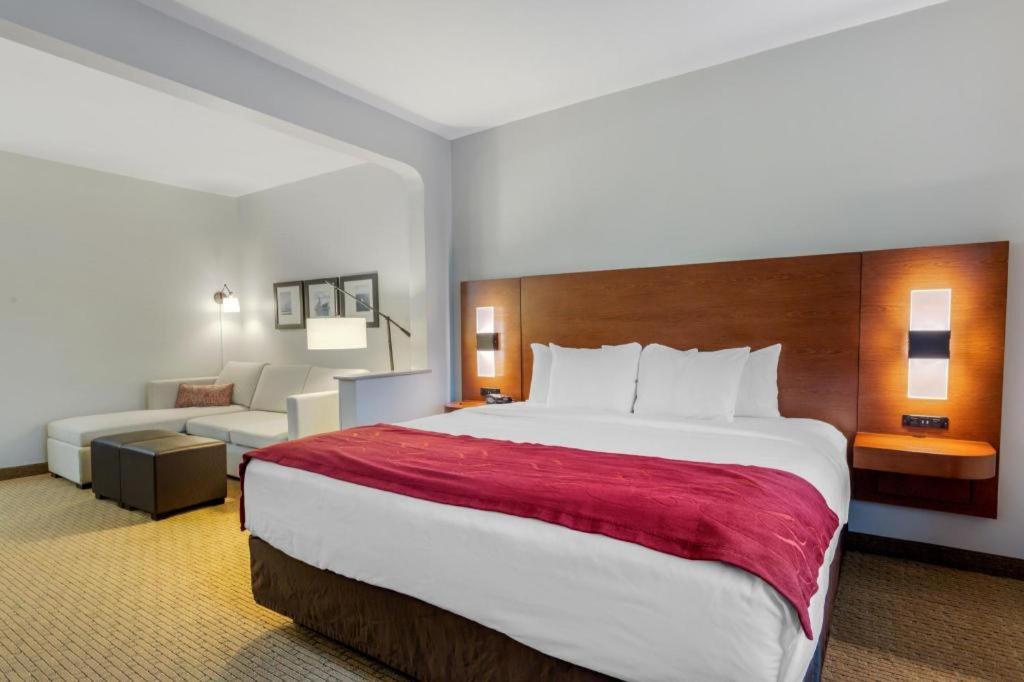 Comfort Suites La Porte Luaran gambar
