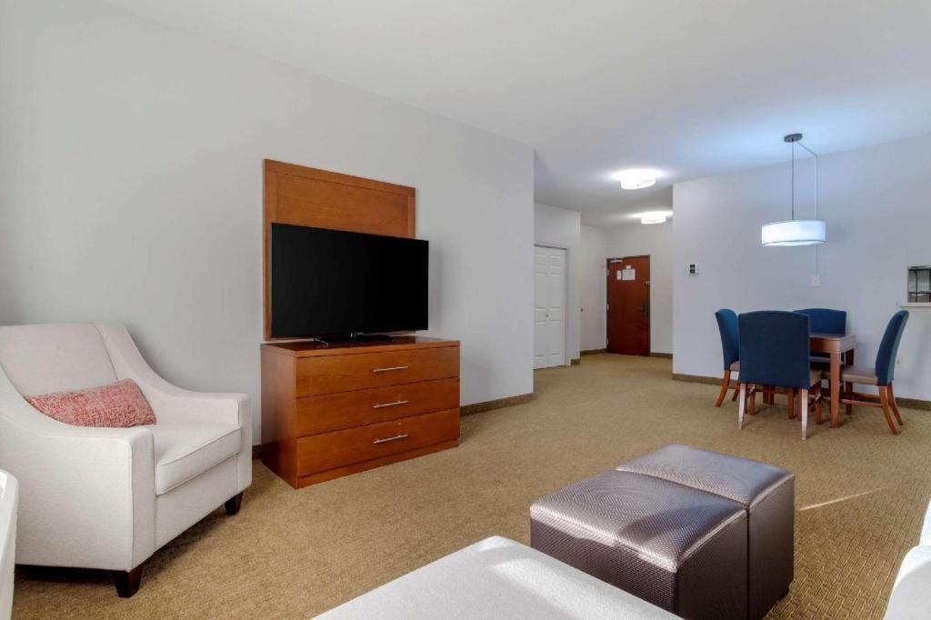 Comfort Suites La Porte Luaran gambar